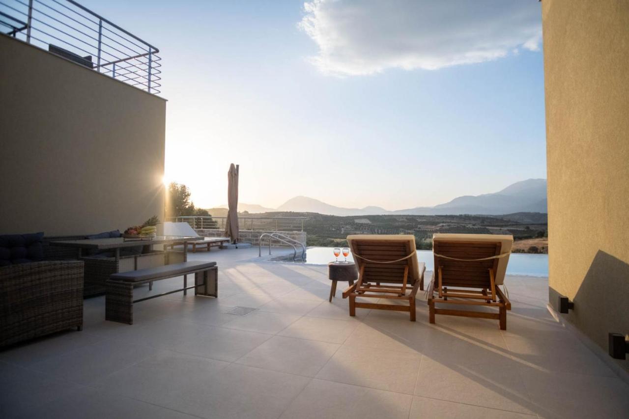 Olea With Eco Pool Villa Sívas